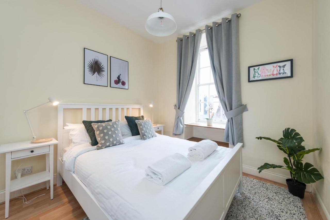 Bright And Modern 2 Bed Apartment Edinburgh Dış mekan fotoğraf